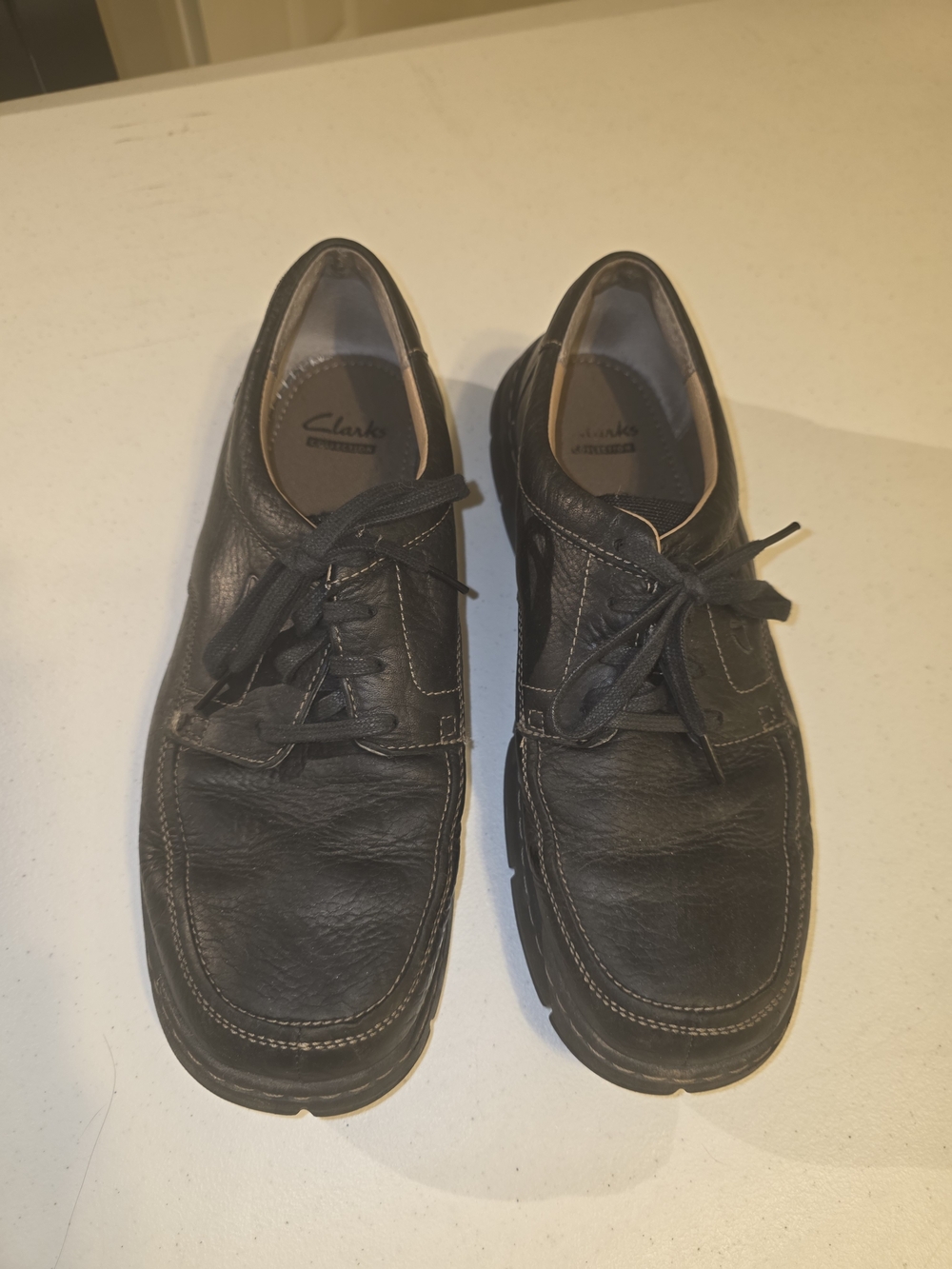 Clarks Men’s Black Leather Lace-Up Derby Shoes